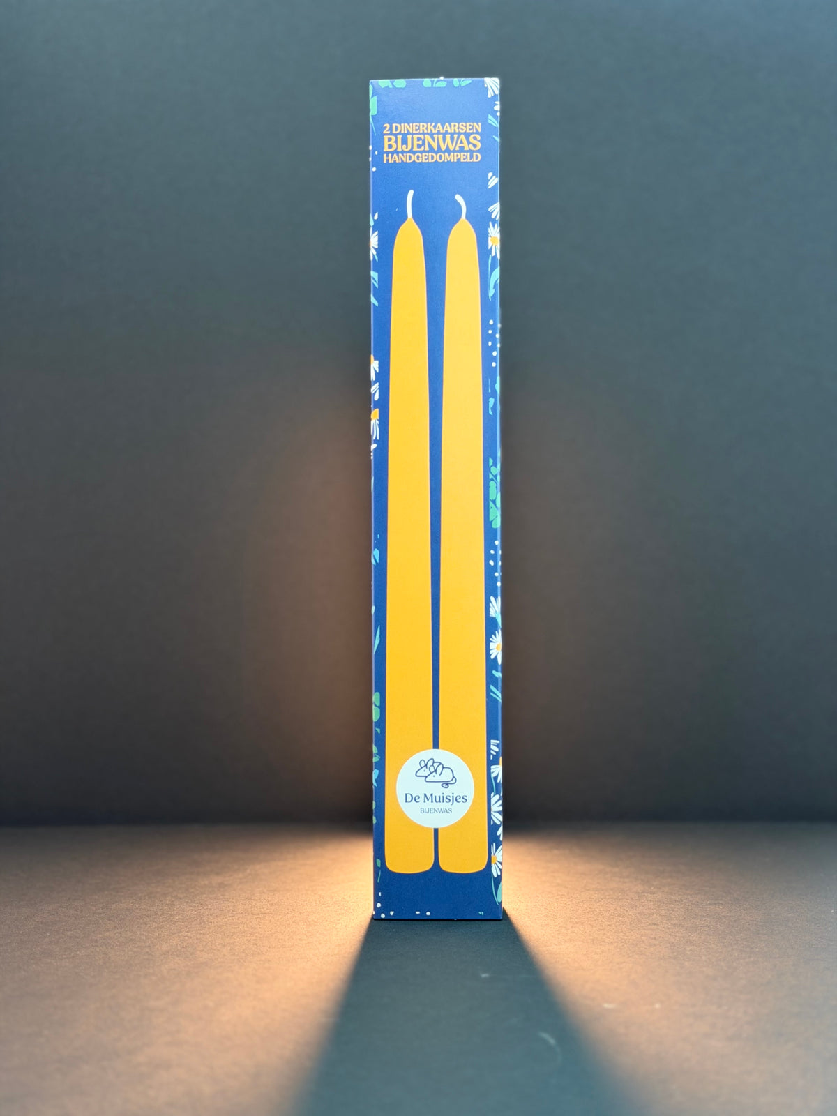 Handgedompelde dinerkaars in cadeauverpakking